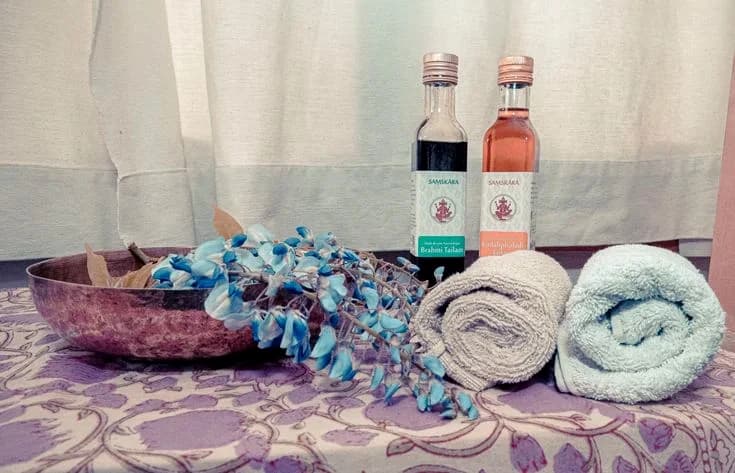 Abhyanga avec Soins spécifiques