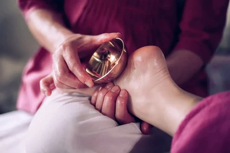 Massage des pieds au bol Kansu